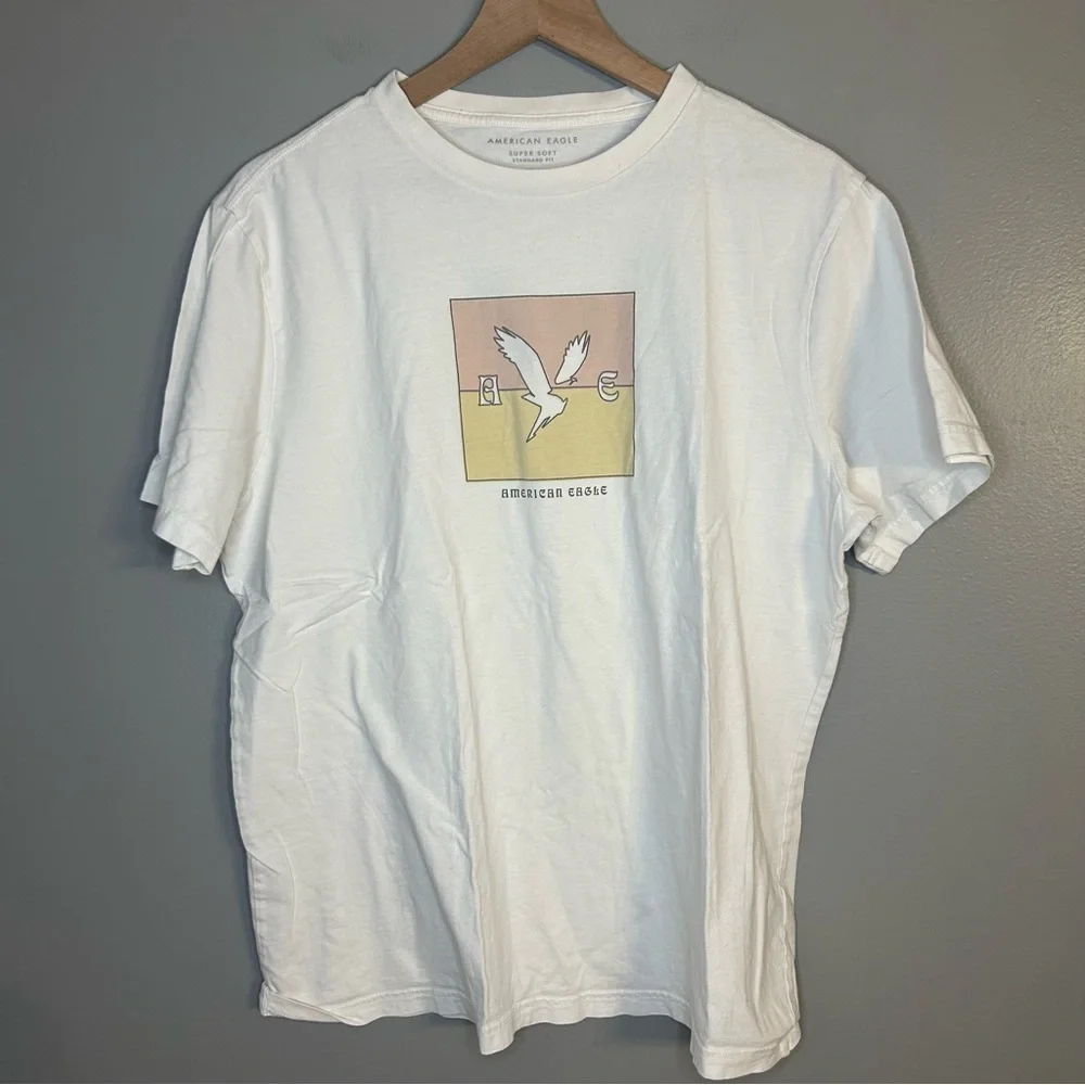 American Eagle Men’s White Super Soft Standard Fit T-Shirt, Size Large - Picture 2 of 6